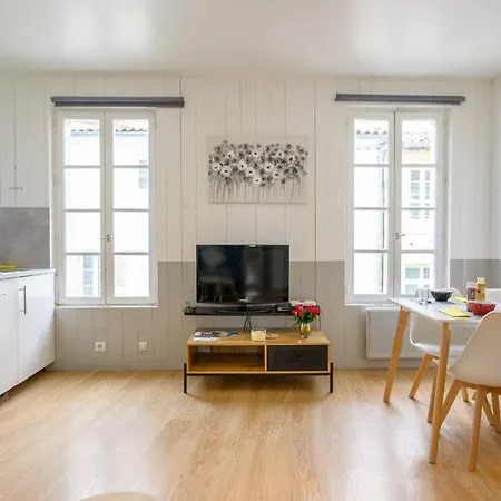 Apartamento Au Coeur De St Martin: Le Bucheron Saint-Martin-de-Ré