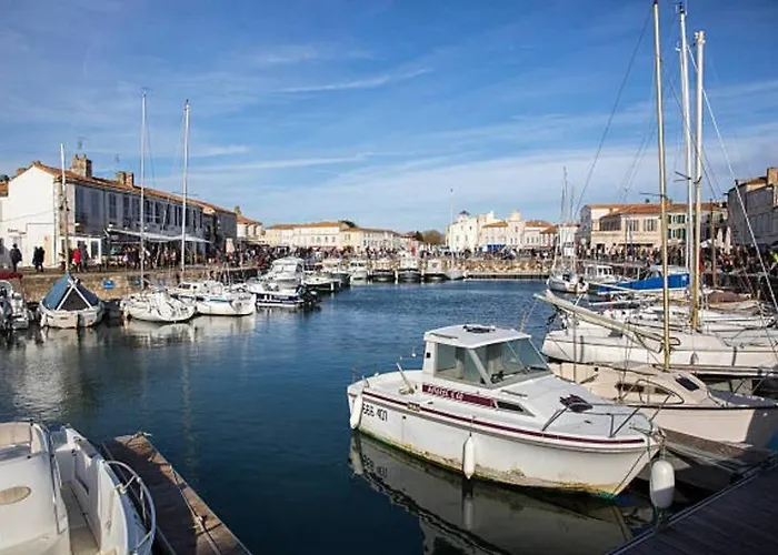 Au Coeur De St Martin: Le Bucheron سان مارتن دو ر